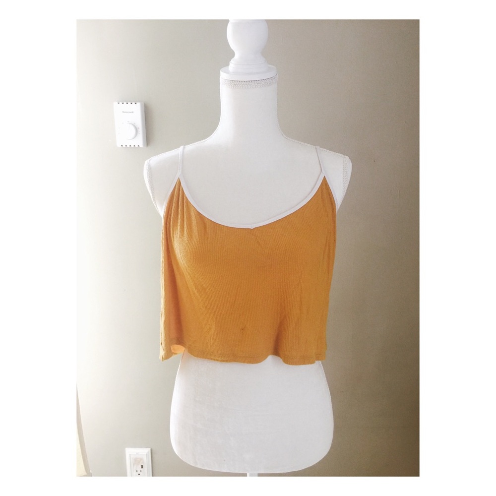 YELLOW CROPPED TANK